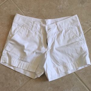 Lily Pulitzer white Callahan shorts